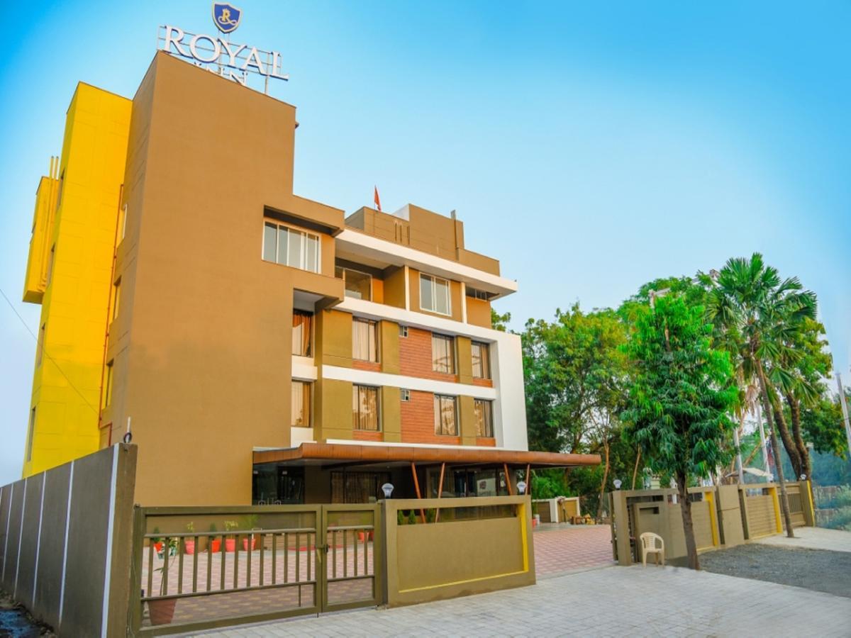 Royal Inn Khandwa Exterior foto
